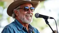 lima, Ohio: Beach Boys' Al Jardine Hometown Concert